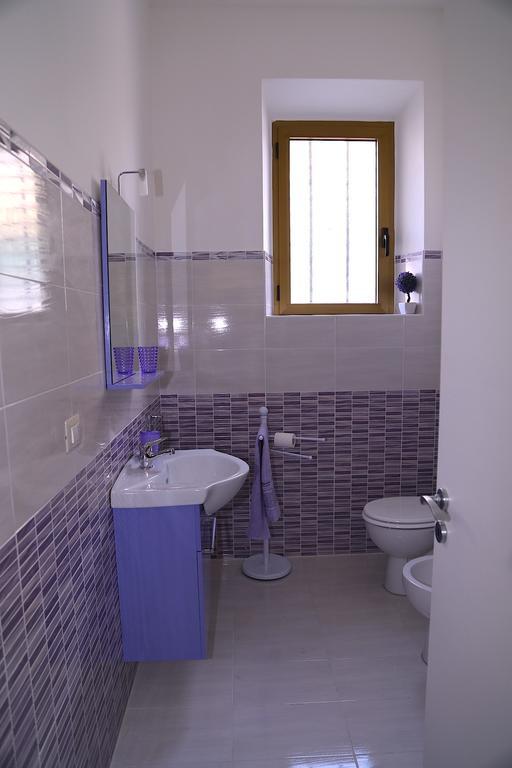 B&B Le Rose Olbia Habitación foto